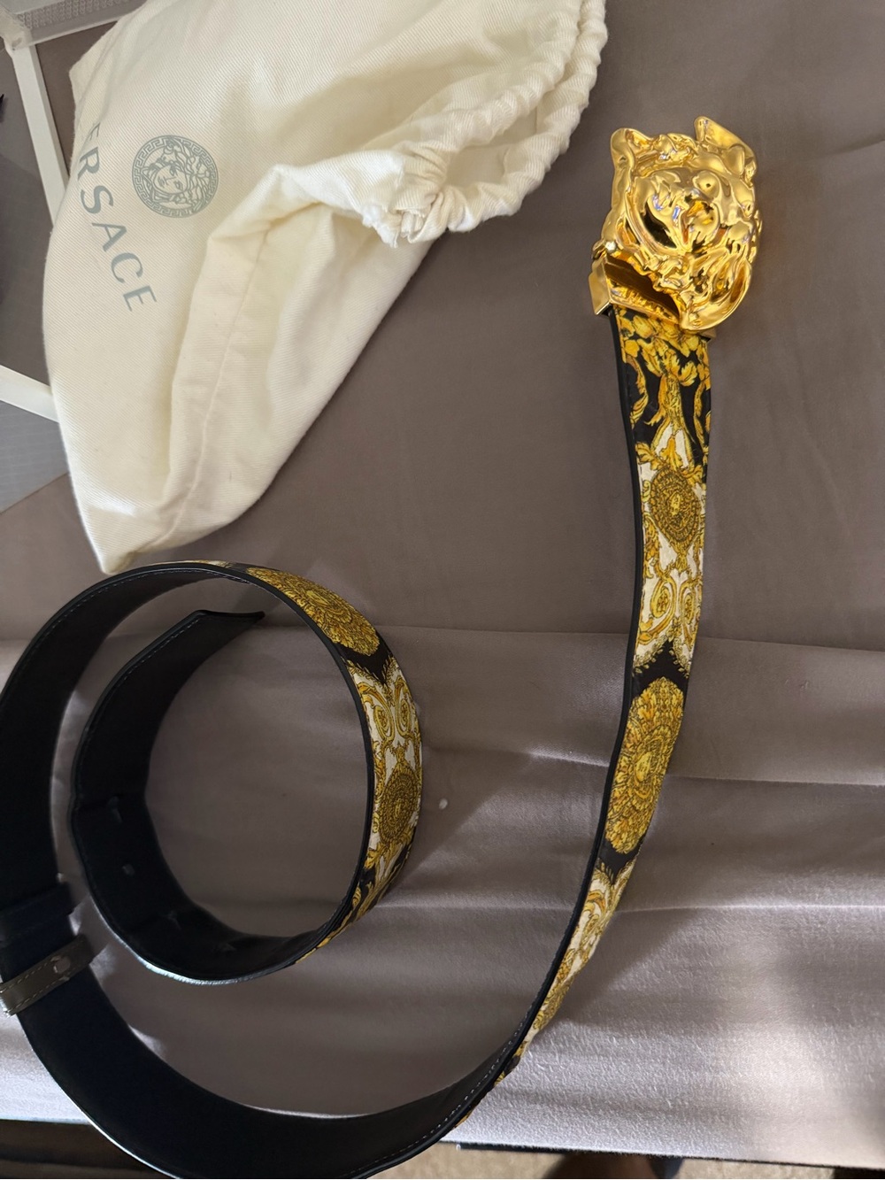 Versace Black and Gold Baroque Medusa Lion Head Belt still has life !